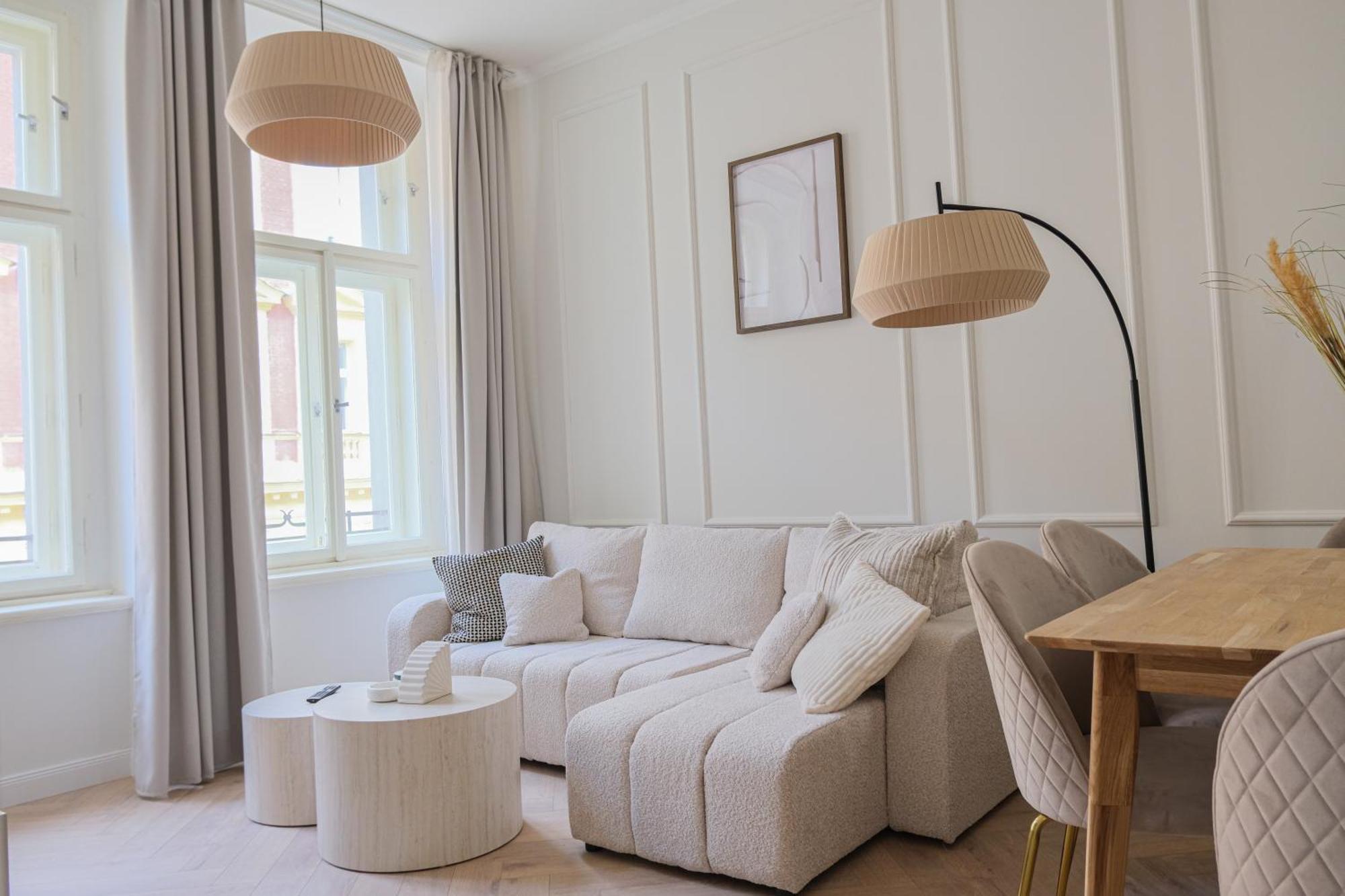 4 Minutes National Theather Apartment, * Prague